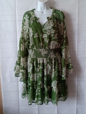 Patrons Of Peace Green Floral Chiffon Smocked Dress  78.00